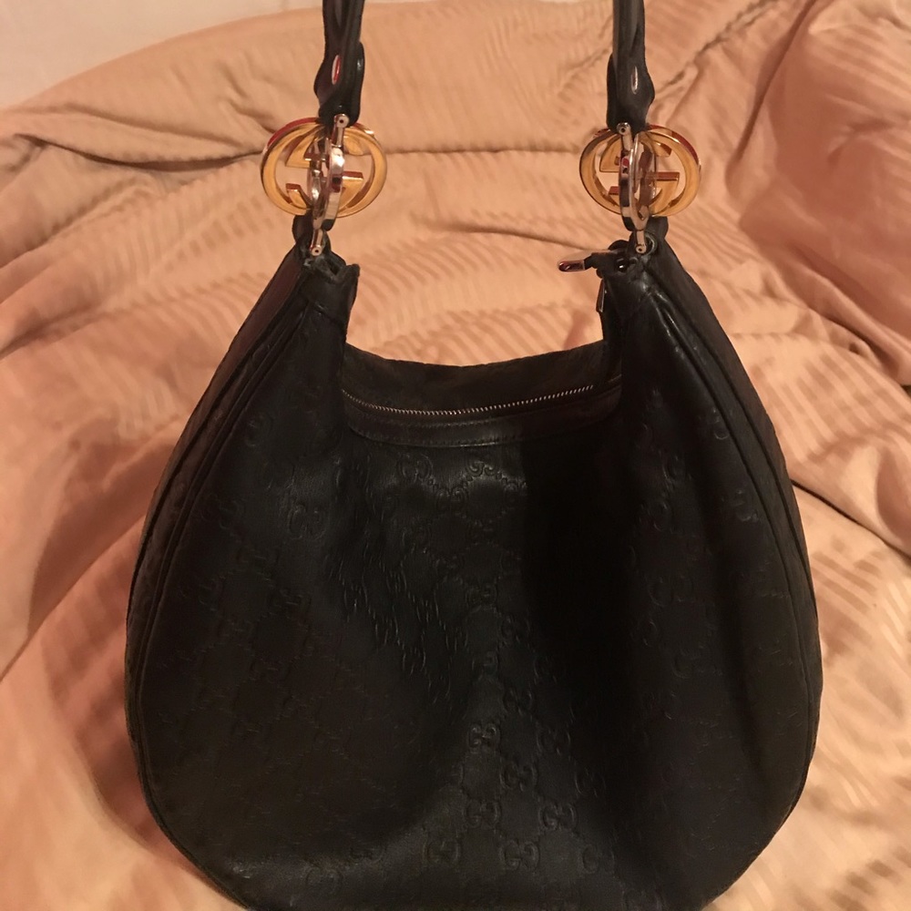Gucci Black Guccisma Leather Medium Hobo